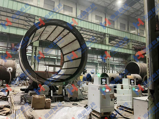 中頻感應(yīng)器應(yīng)用于外徑4624mm，壁厚212mm的工件熱處理。熱處理溫度620℃±14℃。